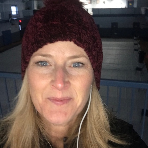 Meet your Posher, Kimberly - Picture 1 of 1